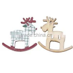 China 29mmx28mm Lattice Christmas Reindeer Two Holes Wood Button for Decorating thumbnail-1