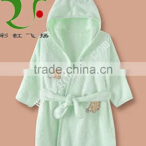 100% Cotton Plain Color Baby Hooded Bathrobe thumbnail-1