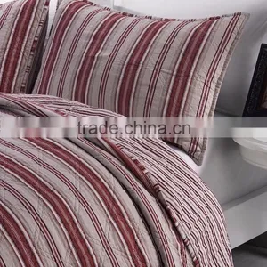 Yarn-dyed Linen Cotton Quilt thumbnail-3
