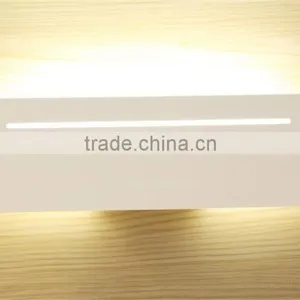 Indoor Residential Decorative 7W Aluminum Wall Lamp thumbnail-3