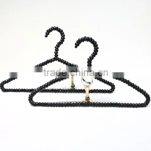 QD-B32 Senior Pearl Beaded Hangers for Display thumbnail-1