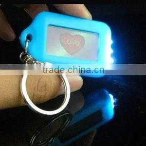 Cheap Plastic Solar Light Keychain With Flashing thumbnail-1