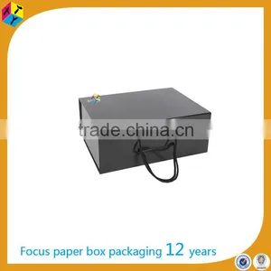 Black Foldable Cardboard Box With Rope Handle thumbnail-4