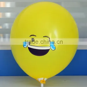 Hot Sale Large Helium Balloons Emoji Balloons for Christmas Decoration thumbnail-2
