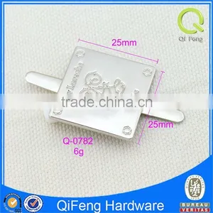 Q-0782 Metal Labels and Tags for Handbag Silver Quadrate Logo Plate thumbnail-2