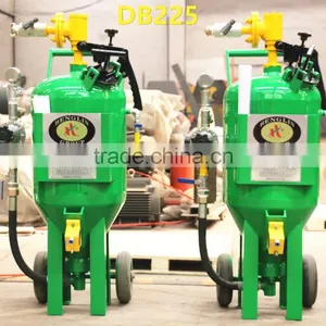 Black Color High Qulaity DB225 Dustless Blasting Machine/sand Blasting Machine thumbnail-3