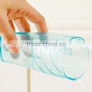 Hanging Removable Fished Shaped Plastic Vase thumbnail-3