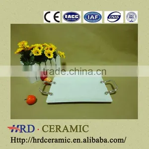 Rectangle Stock Ceramic Bake Plate With Handle in Solid Color thumbnail-1