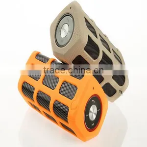 High Quality Waterproof Outdoor Travel Bluetooth Speaker With Power Bank thumbnail-3