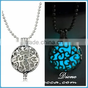 Best Gift Luminous Pendant Necklace Hollow Floating Glow in the Dark Luminous Necklace Locket thumbnail-3