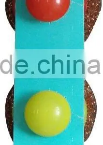 Kitchen Scrubber Ball With Plastic Handle thumbnail-1