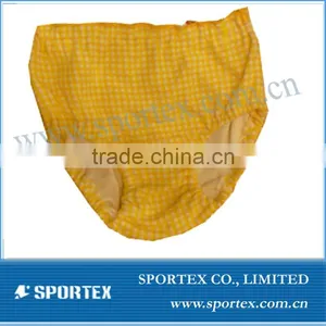 100% Cotton Girl's Briefs thumbnail-1