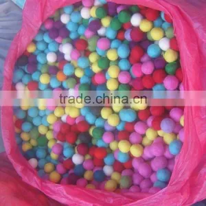 100% Hand Made Soft Wool Felted Mixed Color Ball/ 2 cm Decoration Felted Ball thumbnail-1