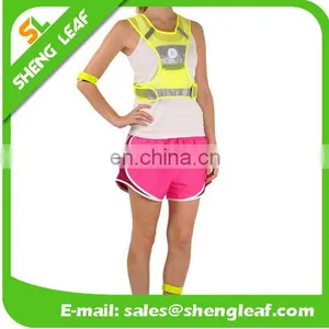 2016 Hot Sale of Reflective Vest for Running or Cycling thumbnail-3