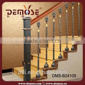 Iron Stair Handrail Cast Iron Railing Parts Iron Fences for Homes thumbnail-3