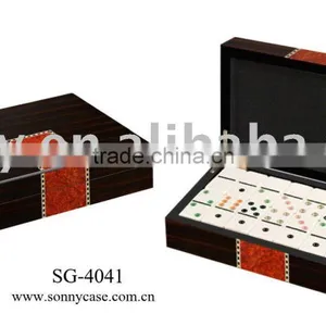 Double Six Domino Set in Wooden Box thumbnail-1