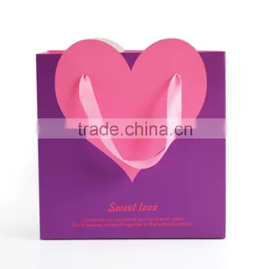 Gift Paper Bag thumbnail-3