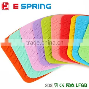 Professional Factory Price Custom Baking Useful Premium Non-stick Silicone Baking Mat Cup Holder Pot Holder thumbnail-1