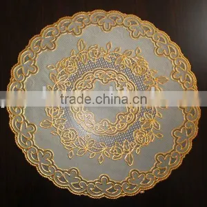 Vinyl Golden/silver Printed Table Mat thumbnail-1