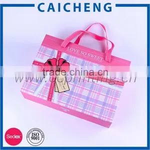Handmade Printed Paper Cardboard Suitcase Box With Handle thumbnail-1