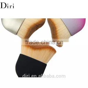 New Design Special Design Korea Curved Foundation Contour Makeup Brush thumbnail-4