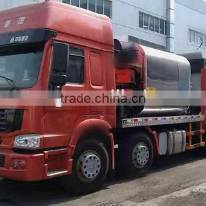 Road Construction Equipment Asphalt Rubber Synchronous Chip Sealer thumbnail-3