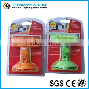 360degree Rotating Silicone Sucking Phone Holders on Car thumbnail-5