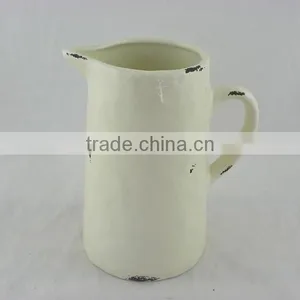 Anti-absorbent Ceramic Water Container thumbnail-1