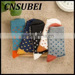 Customized Autumn Winter Mens Personality Warm Small Dot Mosaic Stripe High Tube Combed Cotton Tube Socks thumbnail-1