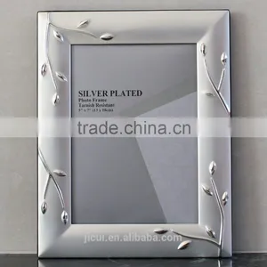 LEAF DESIGN SLIVER PLATING PHOTO FRAME thumbnail-1