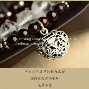 Wine Red Garnet Bracelet 4 Natural Crystal Jewelry Jewelry Beads Japan Original Individual Year of Fate on Hand thumbnail-3