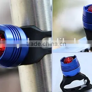 Outdoor Aluminum Alloy and Silicone Led Mountain Bike Light thumbnail-5