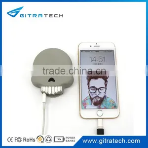 Hot Sale Portable Emoji Powerbank 2600mah Skull External Mobile Battery Charger for Smart Phone thumbnail-1