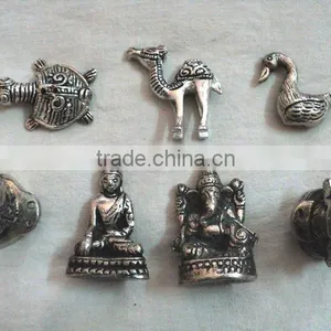 Small Animal Shape Metal Incense Holders thumbnail-1