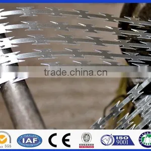Cheap Safety Netting Galvanized Stainless Steel Razor Barbed Wire thumbnail-1