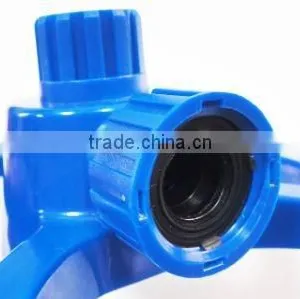 Rotary Plastic 2-Arm Sprinkler With Plastic Heart-Shape Base thumbnail-6
