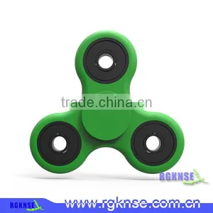 2017 Newest Design Plastic Hybrid Ceramic Bearing Finger Spinner Fidget Toy Hand Spinner thumbnail-3