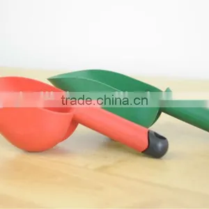 Small Yard Hand Shovel pp thumbnail-1