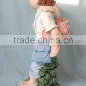 Garden Decor Reading Boy and Girl Fiberglass Statue thumbnail-3