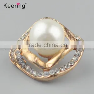 Vogue Hotsale Latest Design Rhinestone Pearl Button Pins for Garments From Keering WBK-1472 thumbnail-2