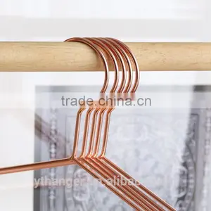 YT High Quality Copper Metal Hanger Wire Clothes Hanger for Display thumbnail-4