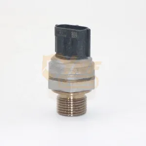 ZX200-5 ZX200-3 ZX200-5A ZX200-5B ZX200-5G Excavator Parts High Pressure Sensor 4703324 thumbnail-1