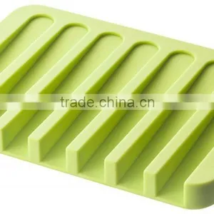 Unbreakable Colorful Bathroom Washable Silicone Soap Holder Drying Tray Soap Saver thumbnail-3