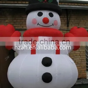 Giant Inflatable Snowman With Hat for Christmas Decoration thumbnail-1