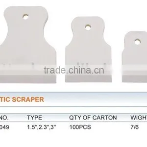 PLASTIC SCRAPER thumbnail-1