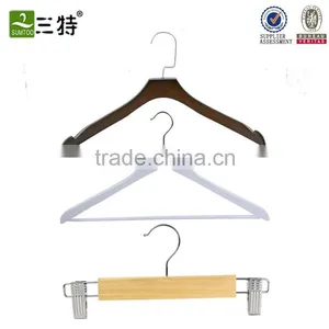 Various Kinds of Bulk Wooden Retail Hangers thumbnail-1