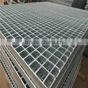 Low Price Hot SaleTop Quality 25X5 Hot Dip Galvanized Serrated Steel Bar Grating ( Really Factory ) thumbnail-5