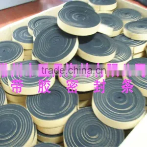 EPDM Sealing Strip With Adhesive(tape Adhesive) thumbnail-1