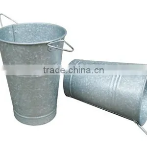 High Quality Best Selling Eco Friendly Round Zinc Flower Vase From Viet Nam thumbnail-1