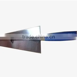 Construction Tool Welded Bricklaying Trowels With Wooden Handle thumbnail-1